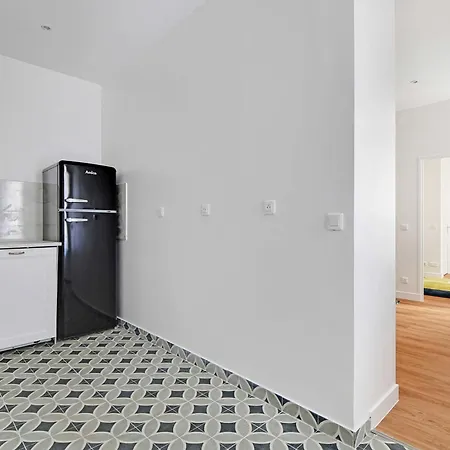 Comfortable - 1bd - 4p - Montmartre Lägenhet *
